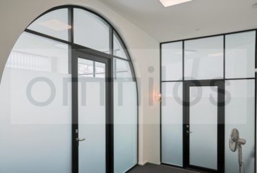 Opportunité exceptionnelle de location de bureaux avec vitrines à Montreux !