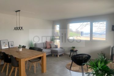 Magnifique appartement de 2.5 pièces, env. 62 m², situé au 1er étage d’un petit immeuble neuf (construit en 2023)