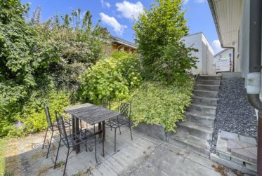 Spacieuse villa avec jardin, terrasses et studio indépendant à sous-louer