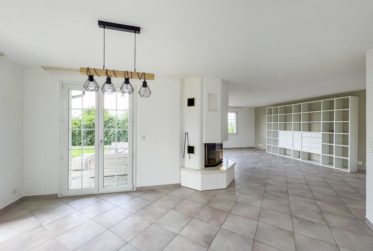 Spacieuse villa avec jardin, terrasses et studio indépendant à sous-louer