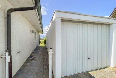 Spacieuse villa avec jardin, terrasses et studio indépendant à sous-louer