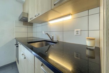 Appartement de 3.5 pièces rénové au calme