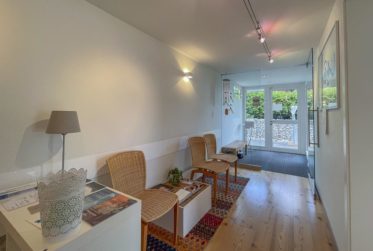 À LOUER – Bureaux lumineux dans un cadre exceptionnel avec vue sur le lac !