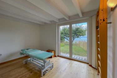 À LOUER – Bureaux lumineux dans un cadre exceptionnel avec vue sur le lac !