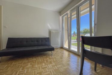Appartement de 3.5 pièces rénové au calme