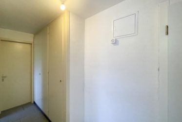 Appartement de 3.5 pièces rénové au calme