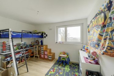 Bel appartement 4.5 pièces en rez-de-chaussée - Confort & Luminosité