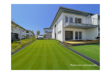 Lumière, jardin et vue lac – Villa familiale à Écublens