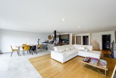 Vue, Jardin et Confort : Maison Familiale à Le Pâquier