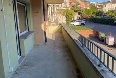 Appartement 5 pièces au rez-de-chaussée idéalement situé au centre de Pully