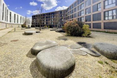 Un dernier étage traversant, lumineux et techniquement performant