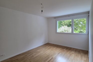 Appartement 4.5 pièces lumineux - quartier calme - disponible immédiatement