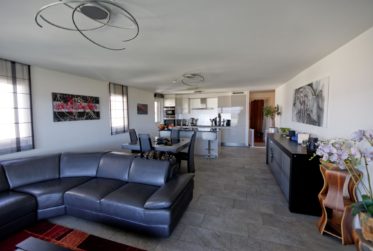 Sublime appartement de 4.5 pcs au 1er étage
