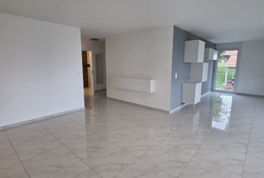 Appartement 4.5 pièces lumineux - quartier calme - disponible immédiatement