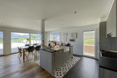 Bien rare avec deux espaces de vie - Villa de 3,5p et appartement de 2,5p - pour privée ou investisseur
