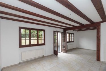 Maison de rendement avec 3 appartements et grand potentiel de dévelopement