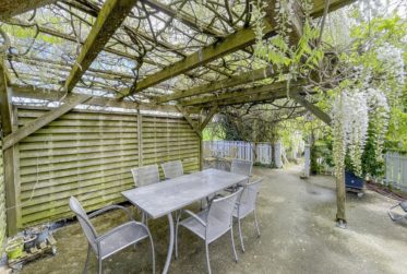 Maison de rendement avec 3 appartements et grand potentiel de dévelopement