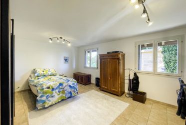 Maison de rendement avec 3 appartements et grand potentiel de dévelopement
